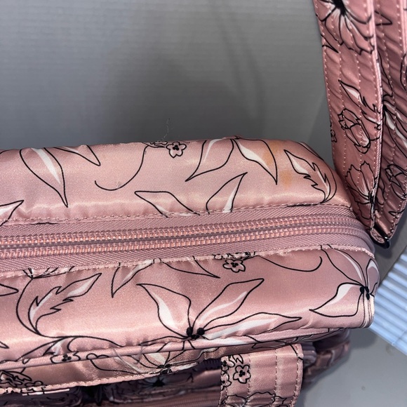 Petunia Pink Lug bag - Puddle Jumper LE Tote Bag used - Picture 16 of 16